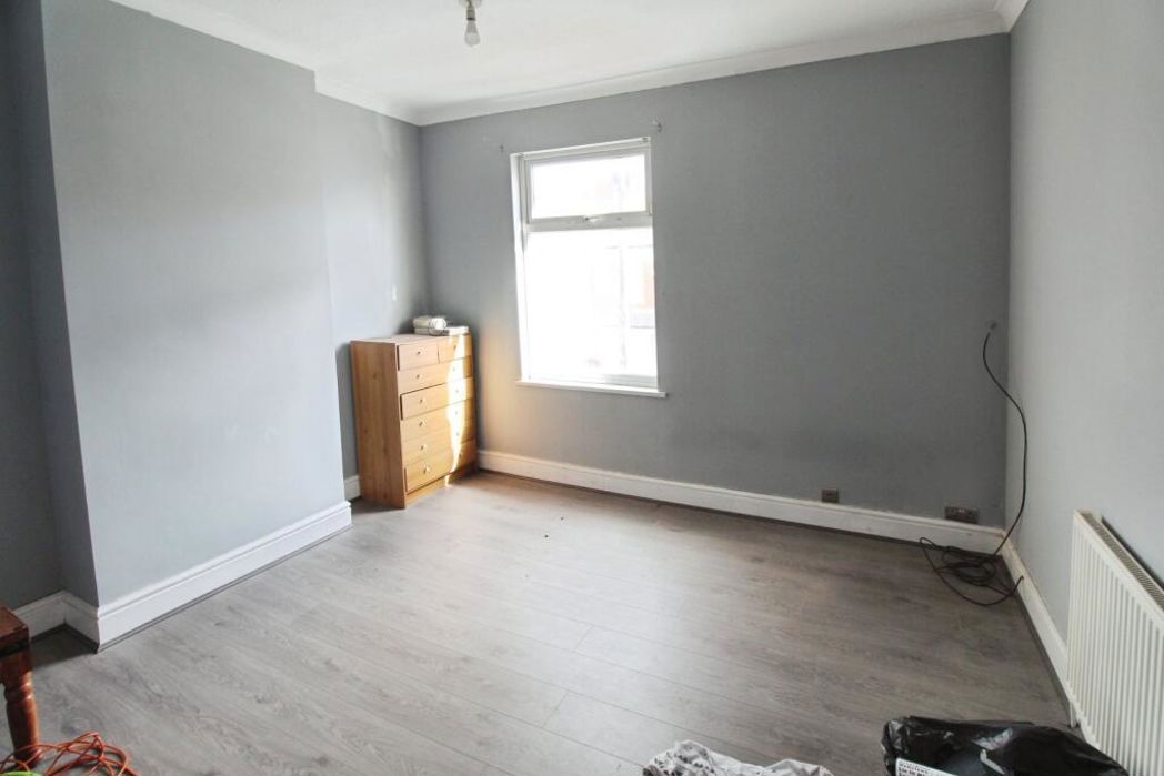 Property image 8 of 8