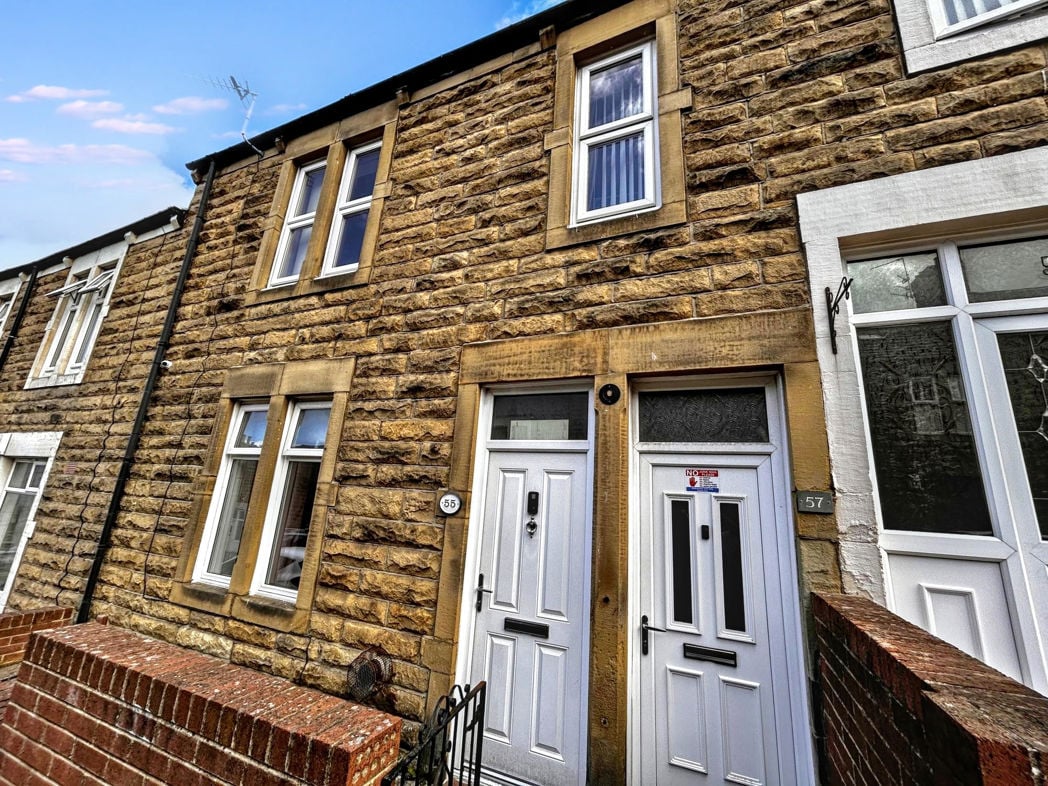 Property image 1 of 17