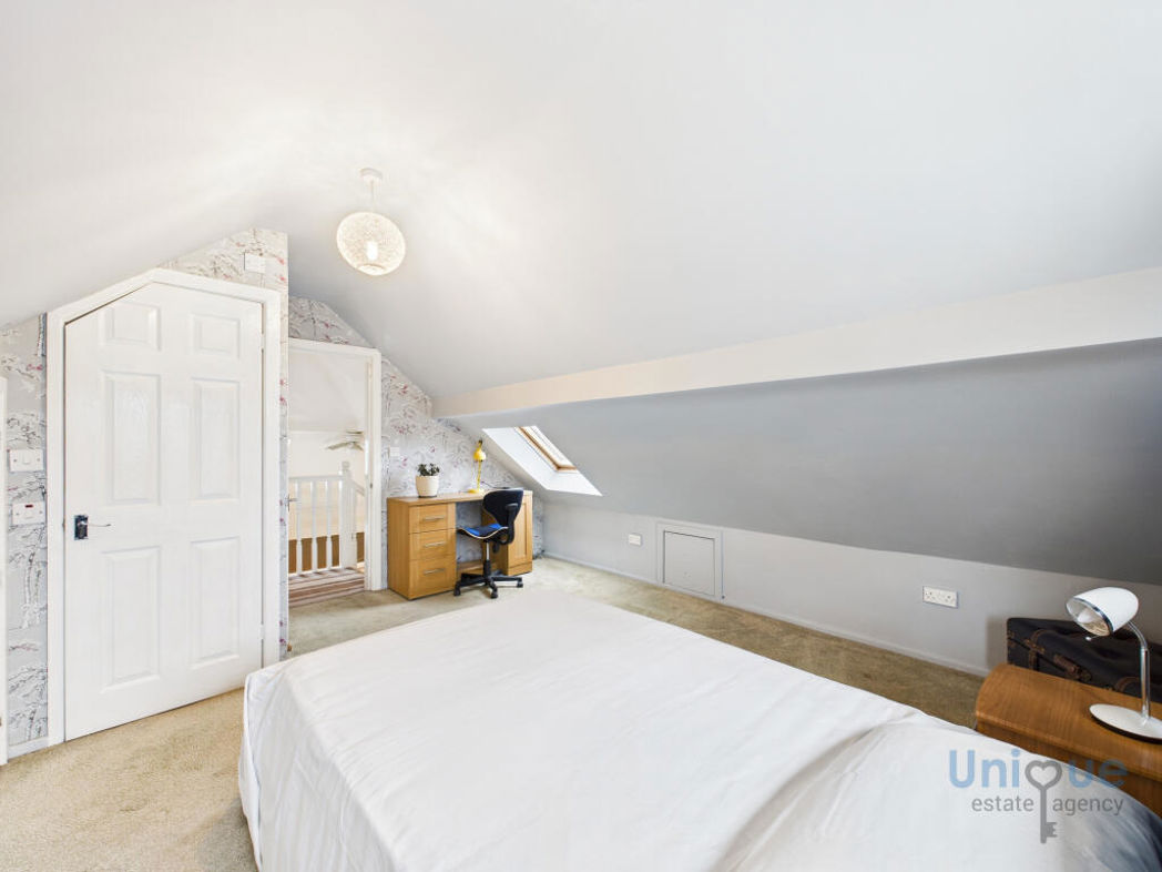 Property image 14 of 22