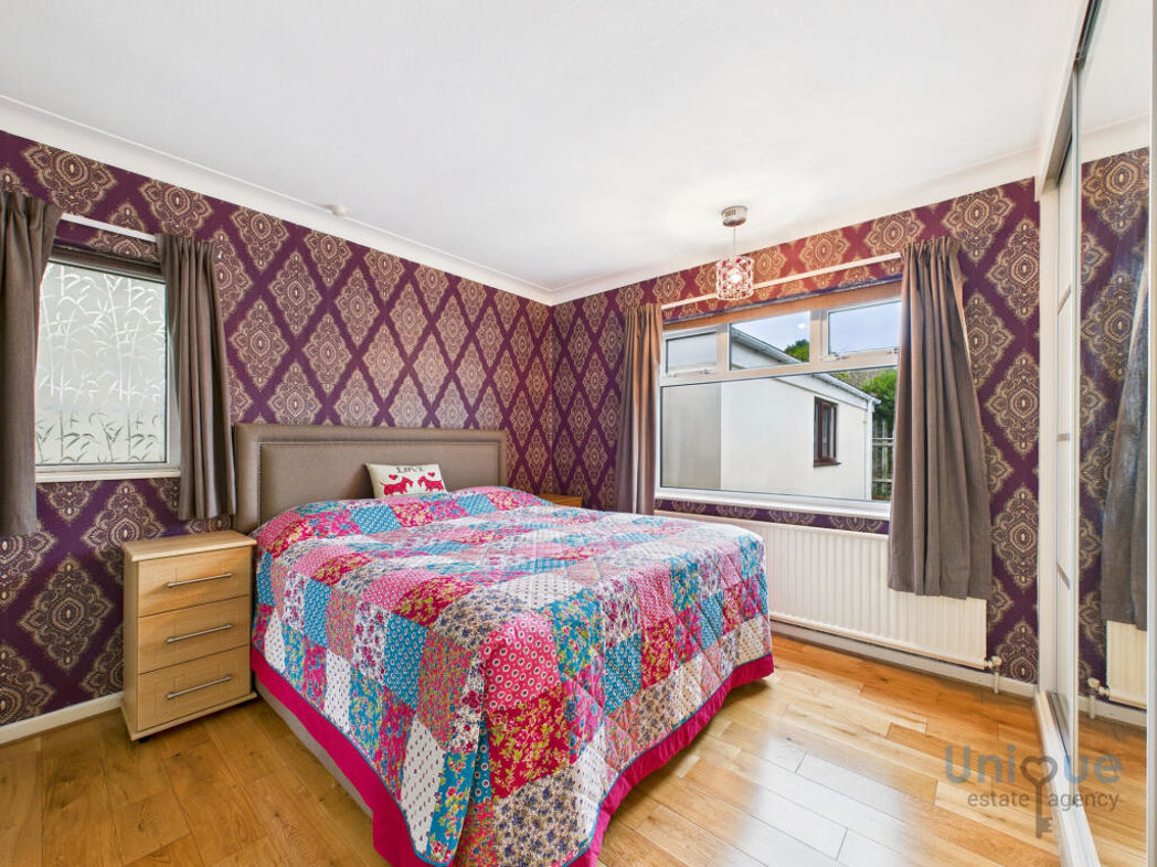 Property image 17 of 22