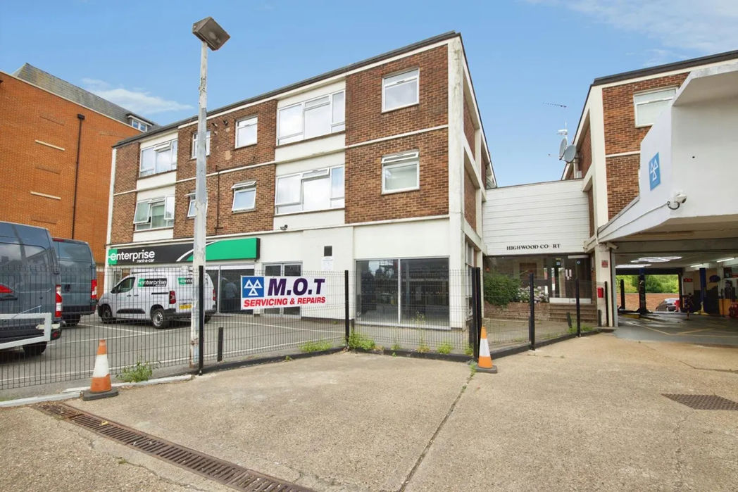 Property image 6 of 9