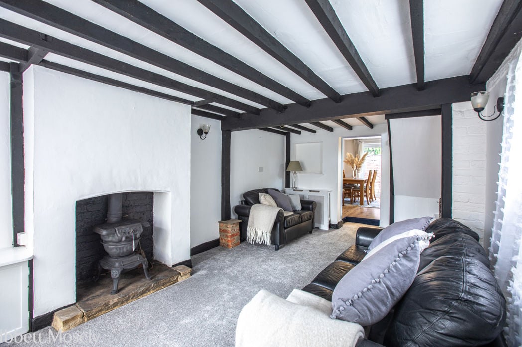 Property image 2 of 19
