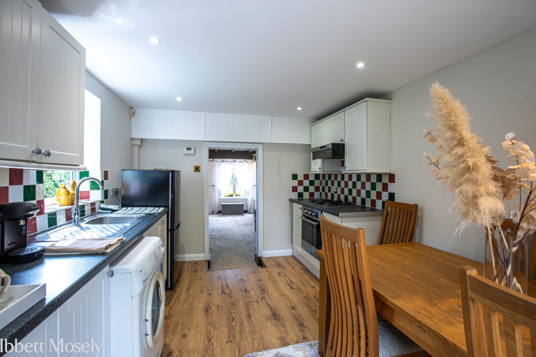 Property image 5 of 19