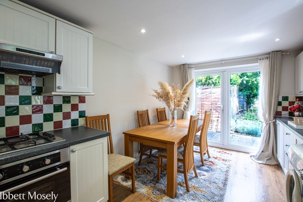 Property image 6 of 19