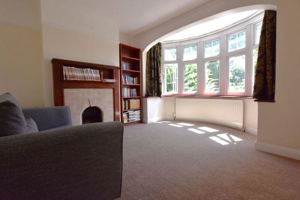 Property image 4 of 16