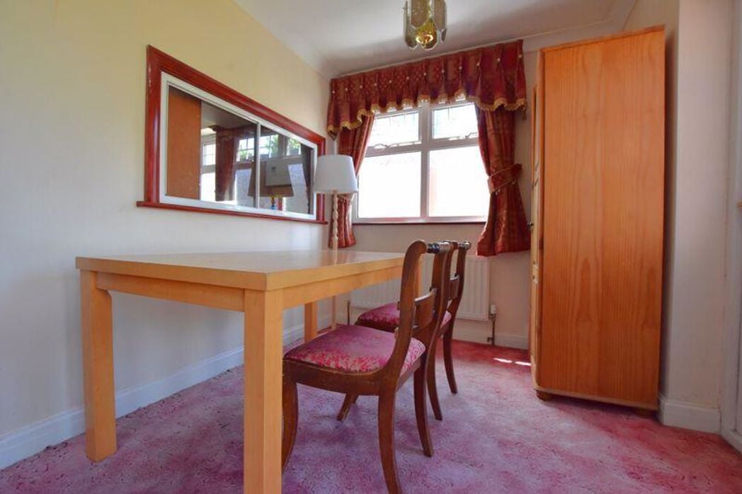 Property image 10 of 16