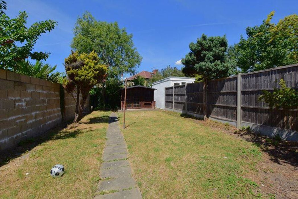 Property image 12 of 16