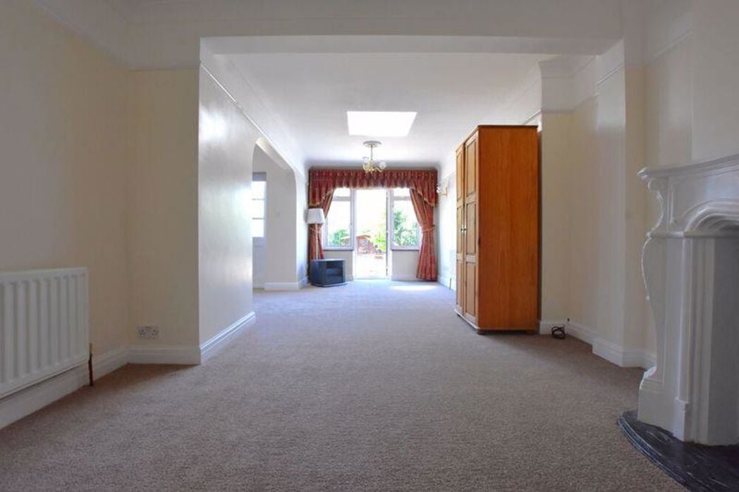 Property image 14 of 16