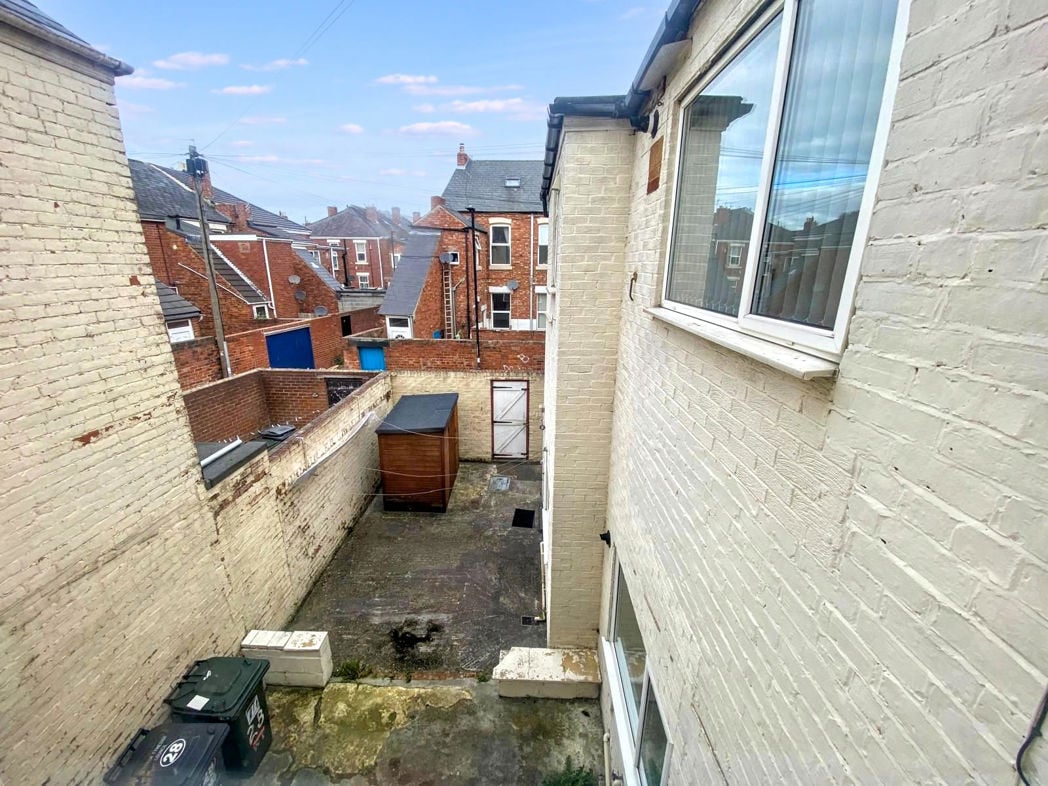 Rear Yard.