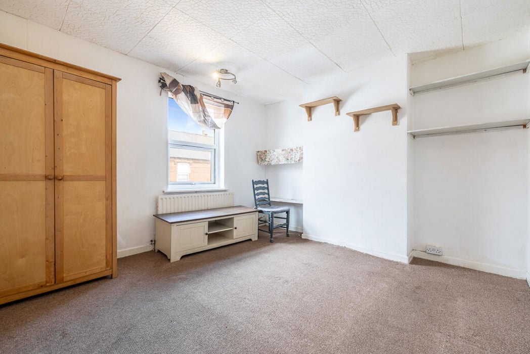 Property image 4 of 15