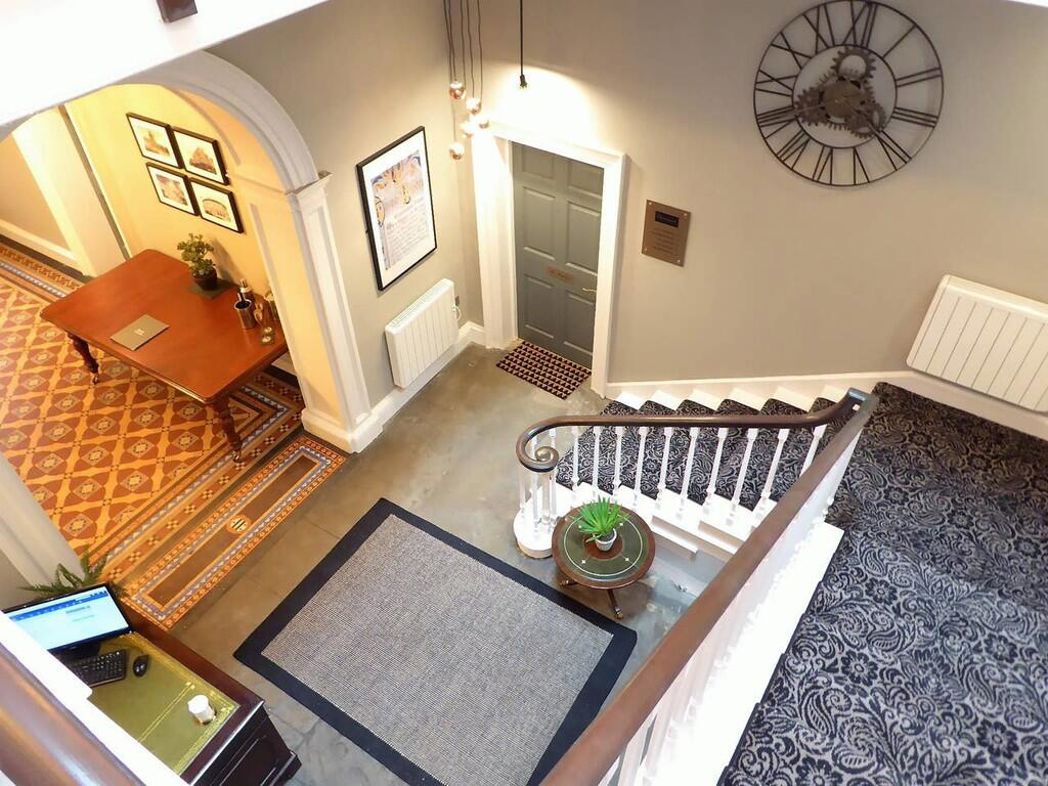 Property image 8 of 20