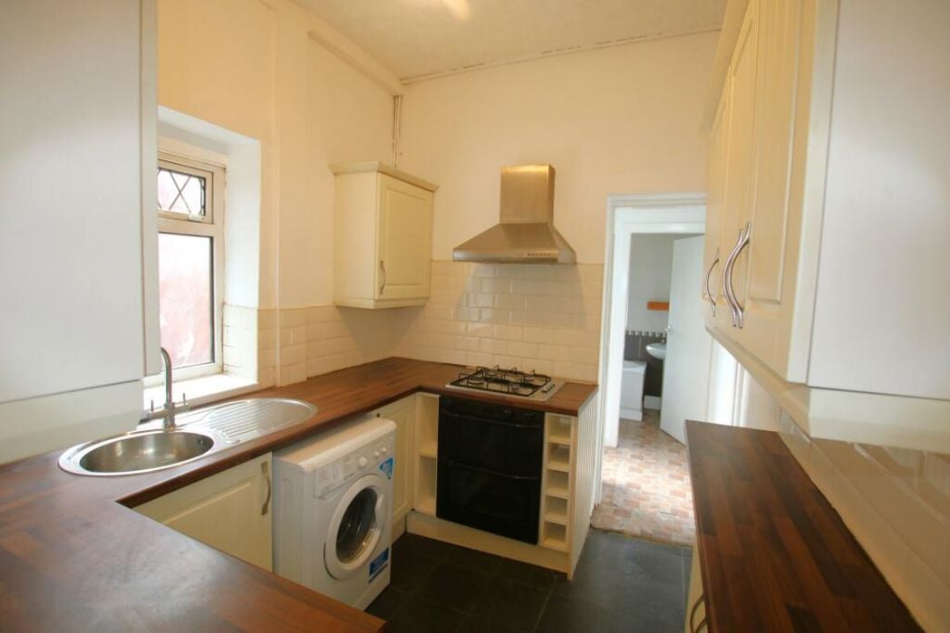 Property image 7 of 14
