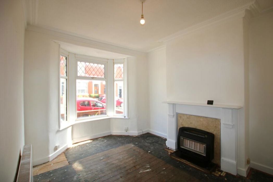 Property image 2 of 14