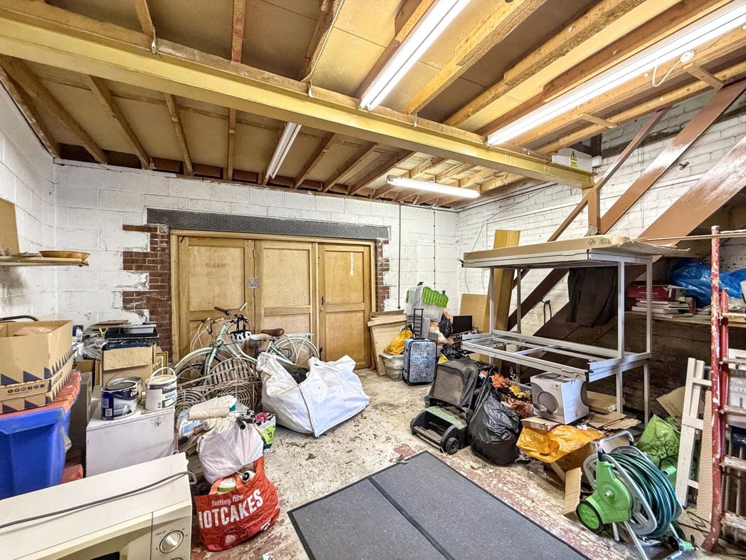 Property image 23 of 29