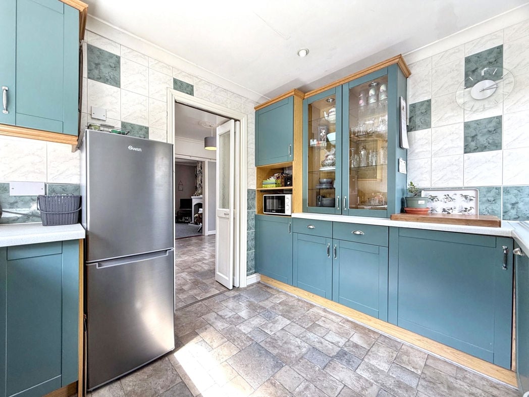 Property image 10 of 29