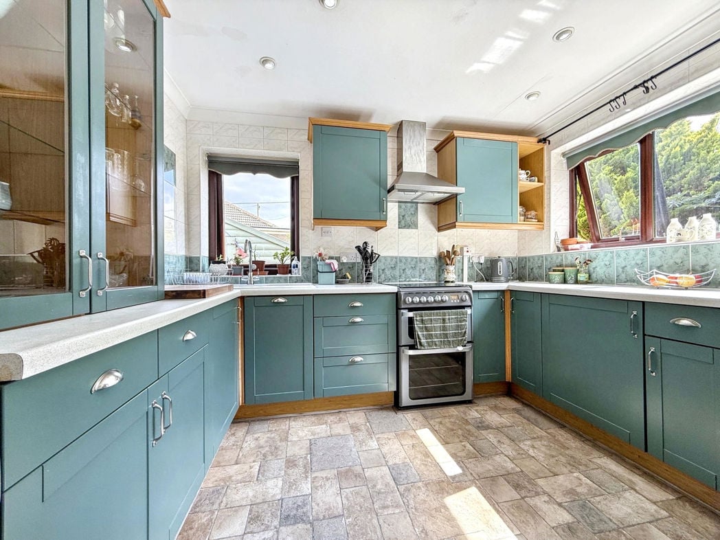 Property image 8 of 29