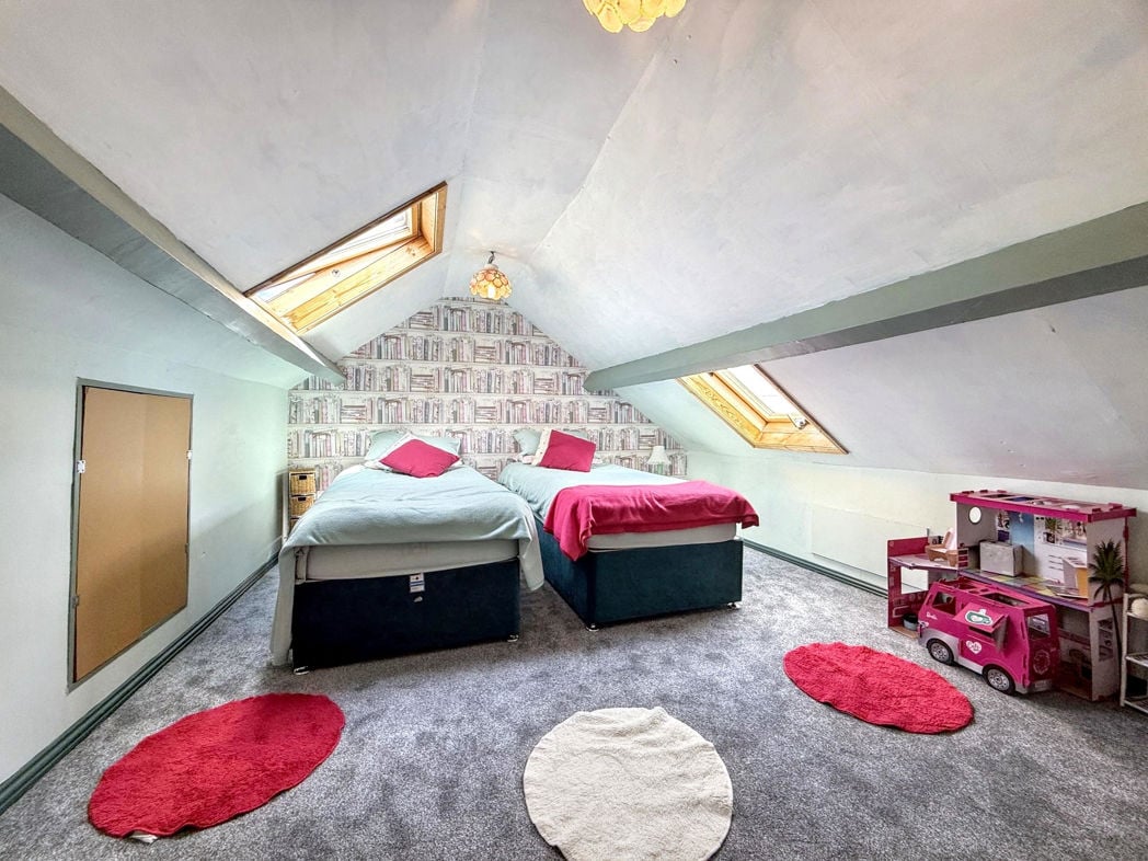 Property image 20 of 29