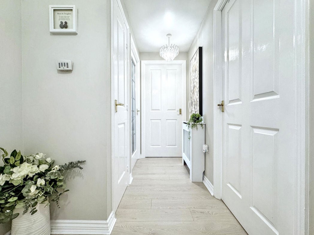 Entrance/Hallway