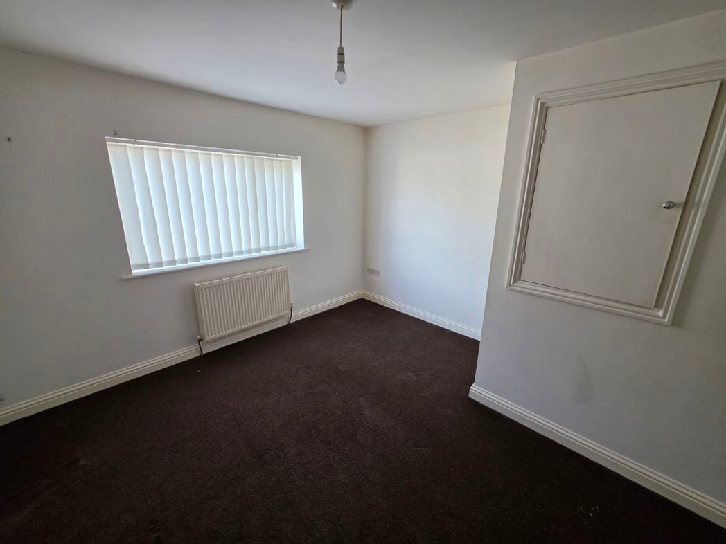 Property image 6 of 11