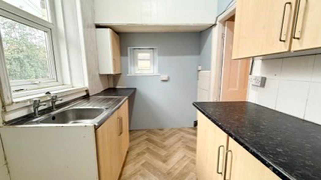 Property image 6 of 14