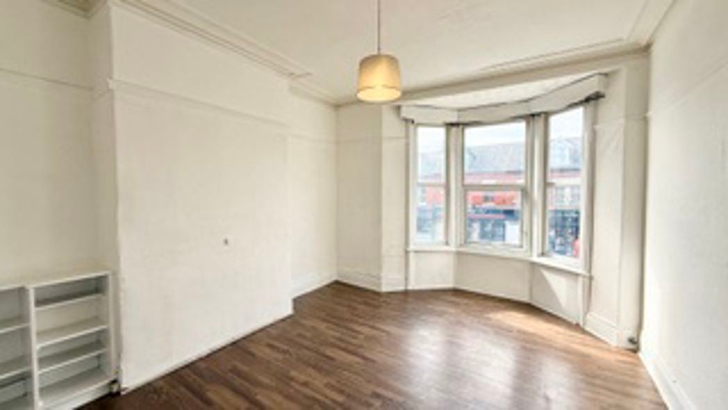 Property image 8 of 14