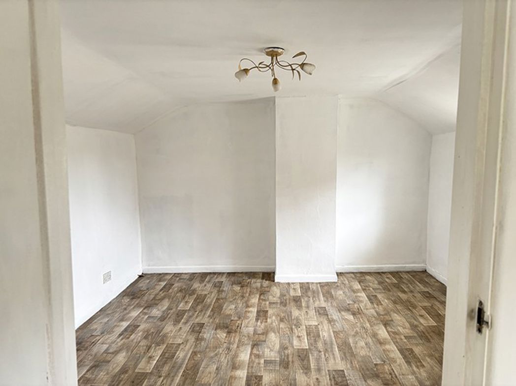 Property image 13 of 21