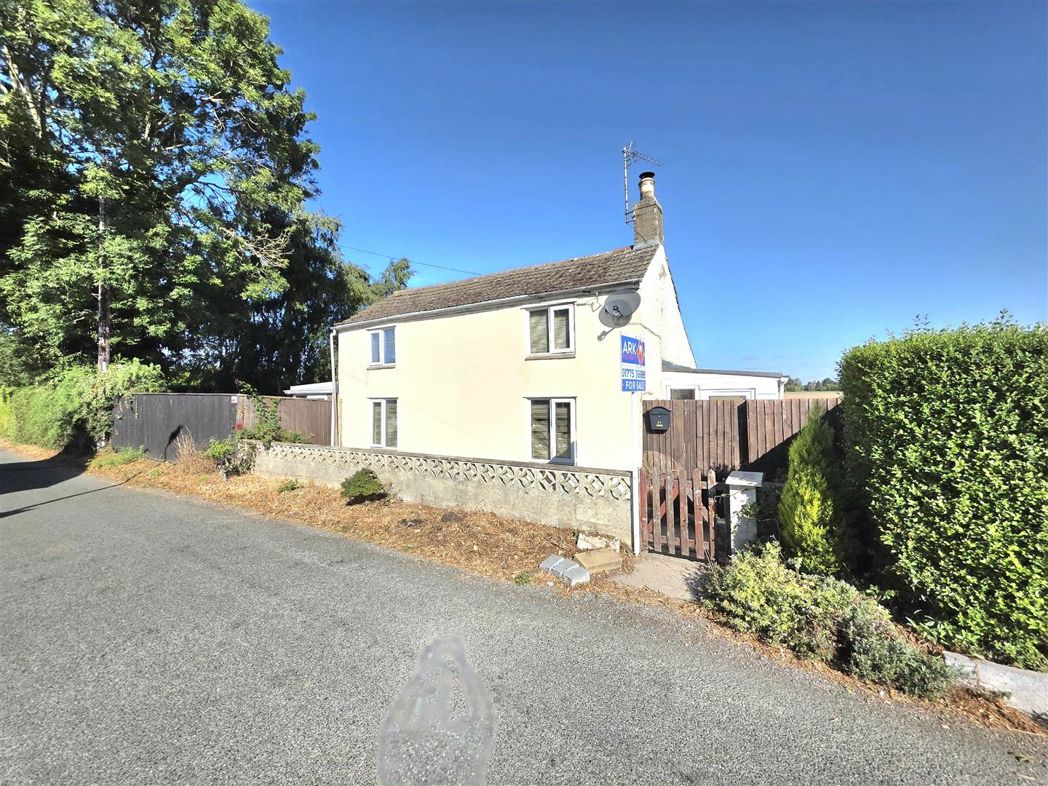 Property image 1 of 21