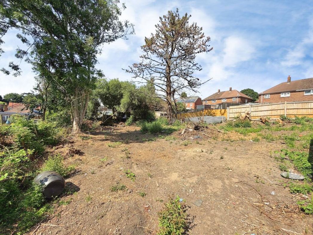 Property image 4 of 13