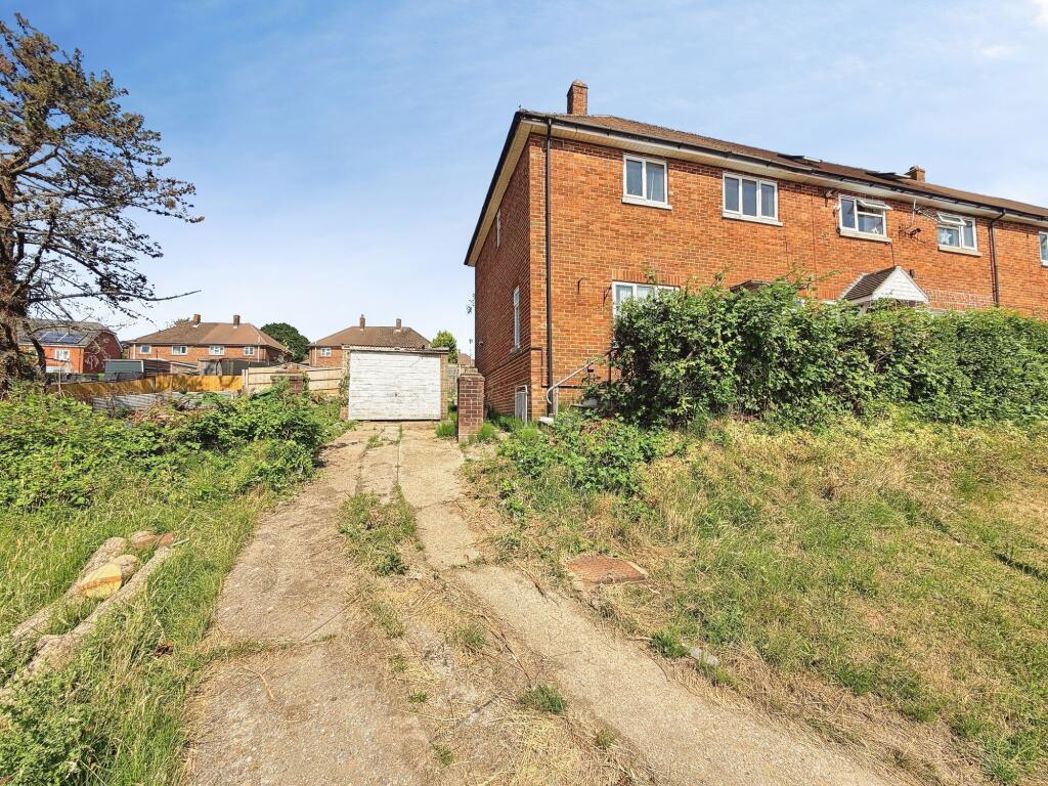Property image 5 of 13