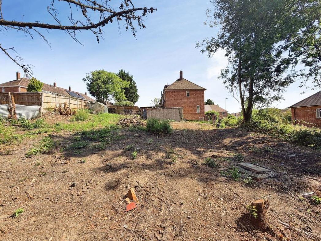 Property image 6 of 13