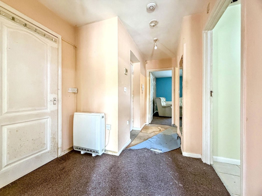 Property image 6 of 12