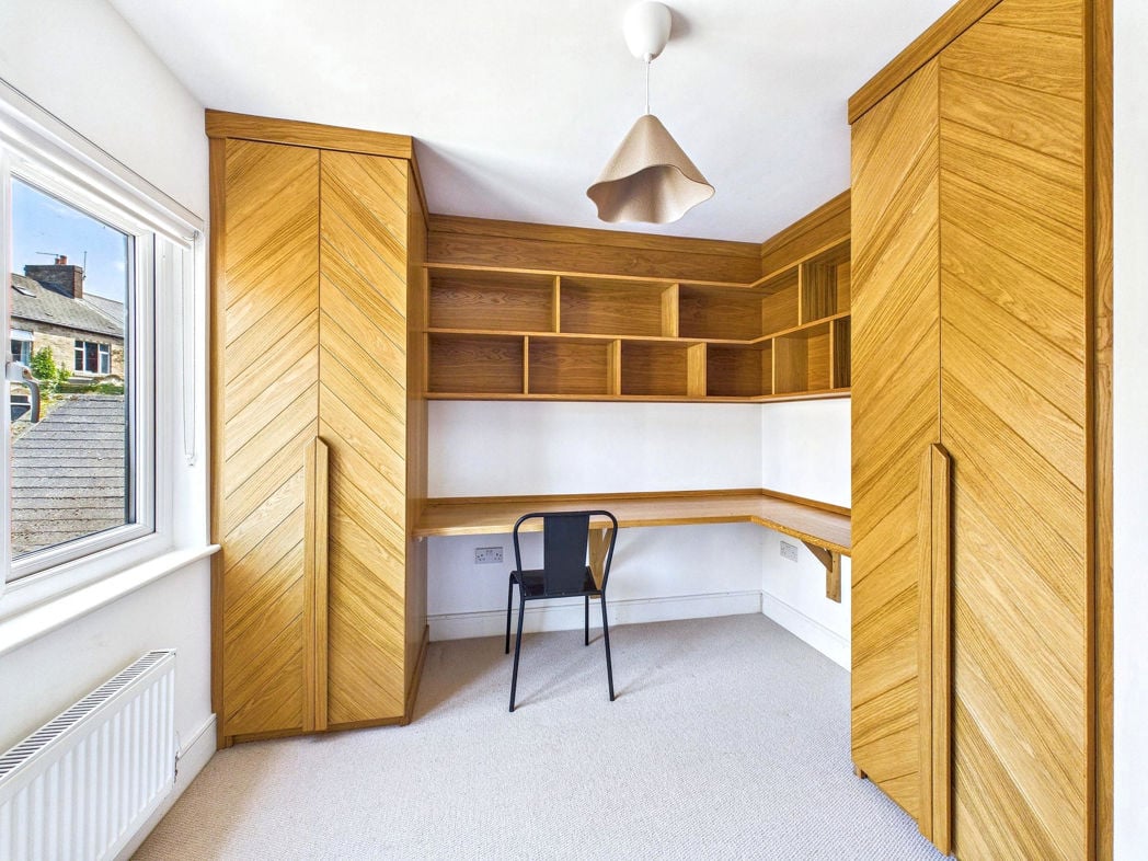 Bedroom five/office