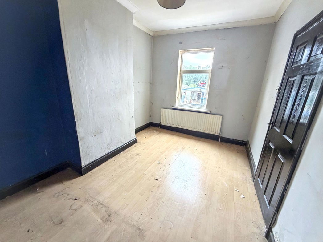 Property image 10 of 12
