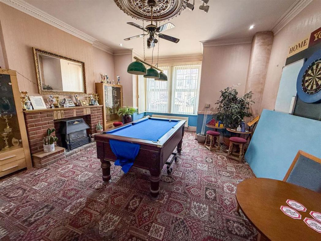 Property image 5 of 39
