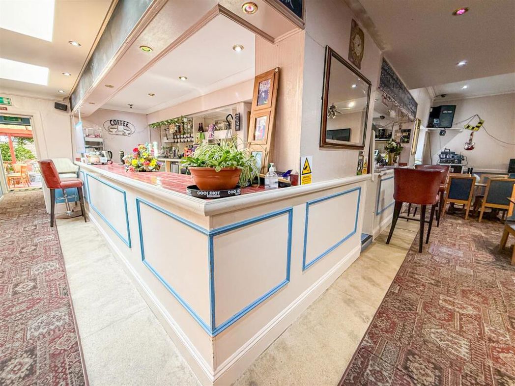 Property image 2 of 39