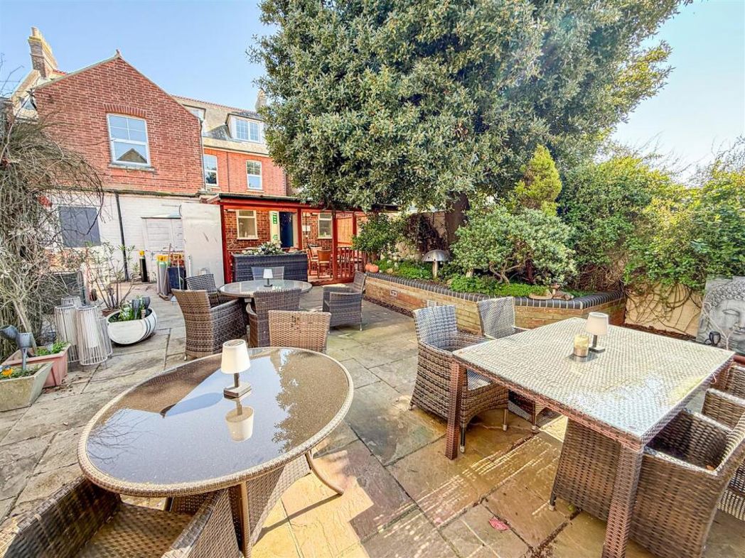 Property image 37 of 39
