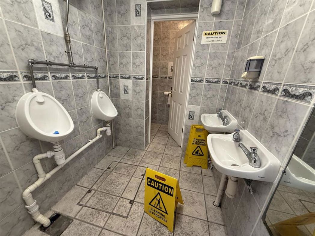 Property image 20 of 39