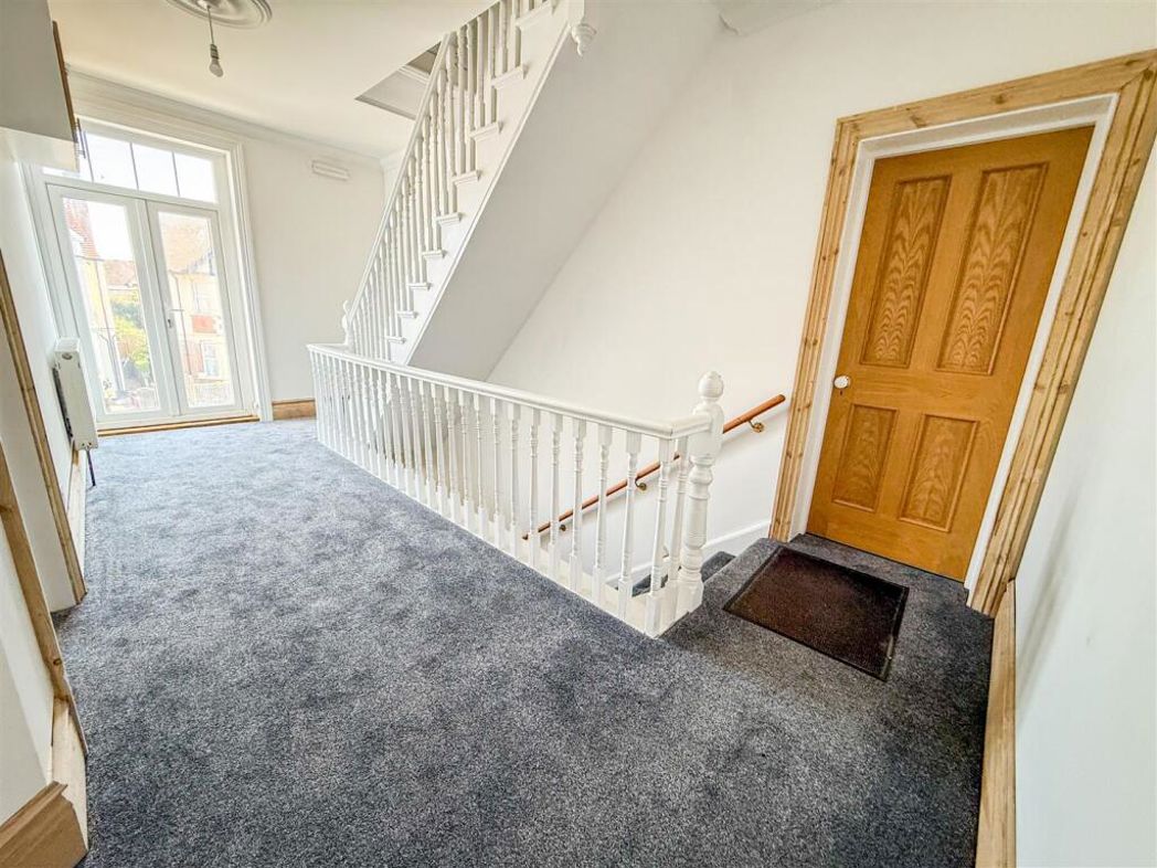 Property image 30 of 39