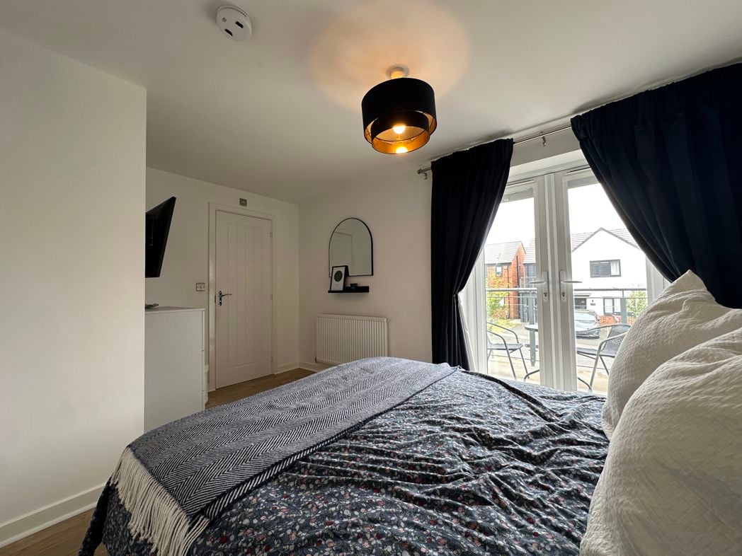 Property image 10 of 22