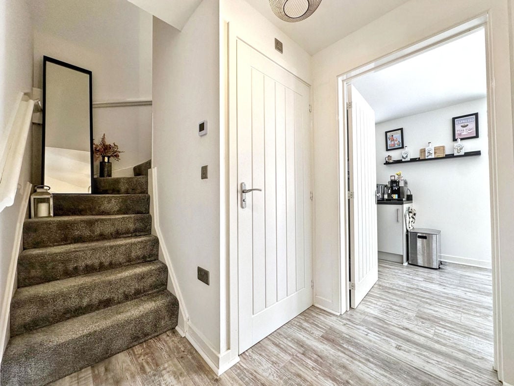 Property image 4 of 22