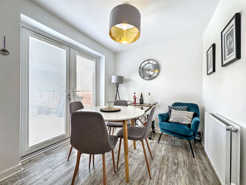 Property image 6 of 22