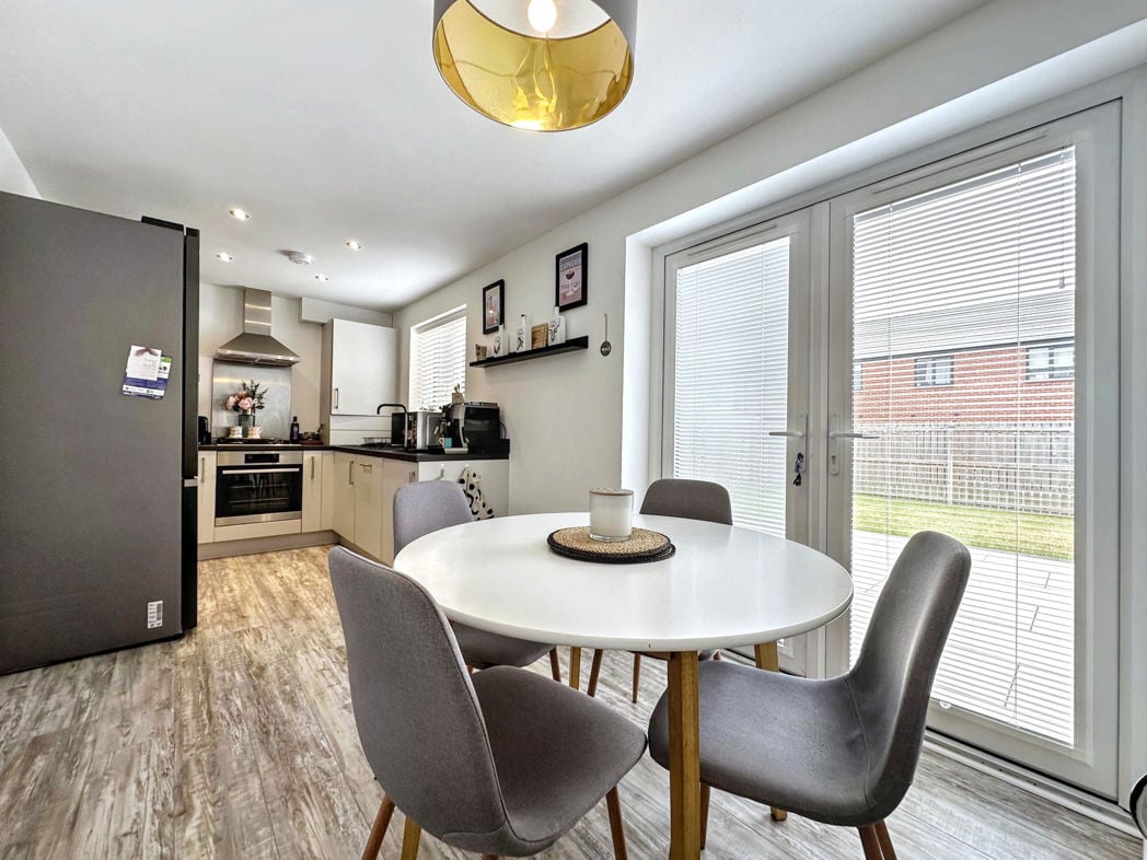 Property image 7 of 22
