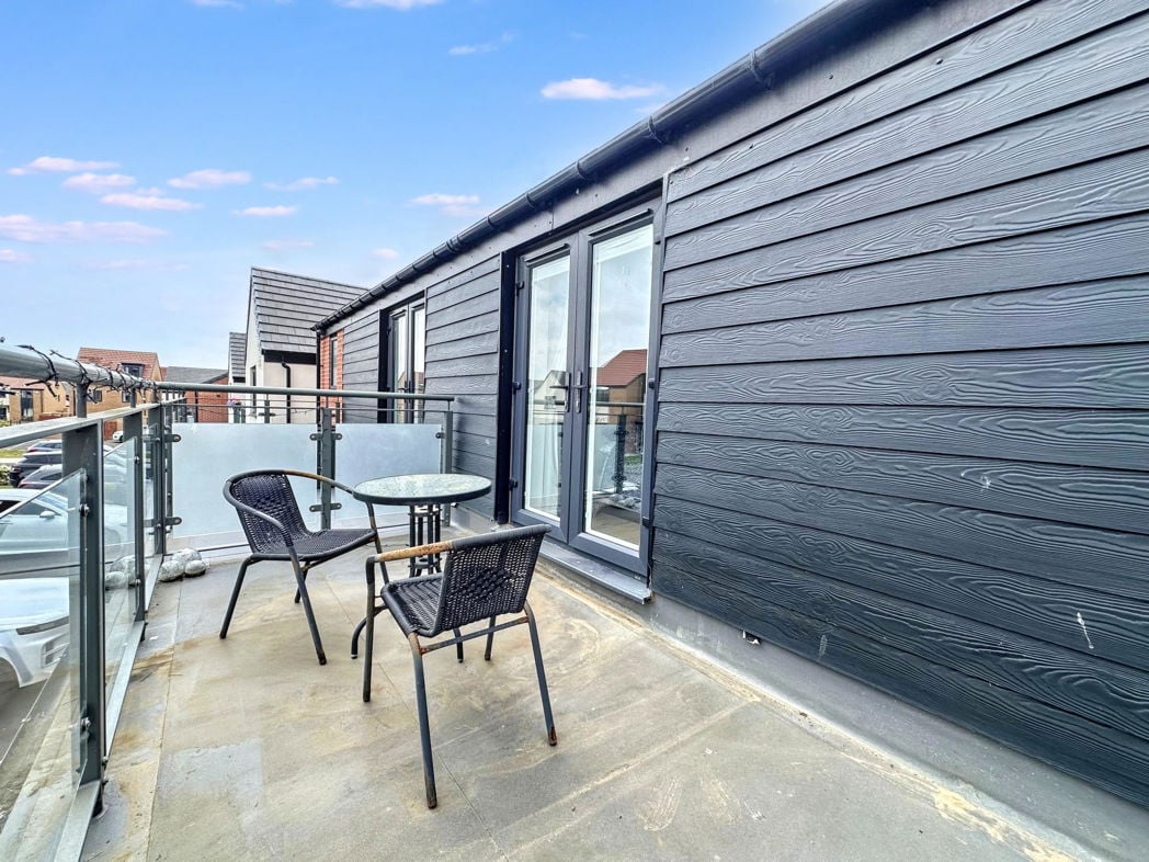 Property image 12 of 22
