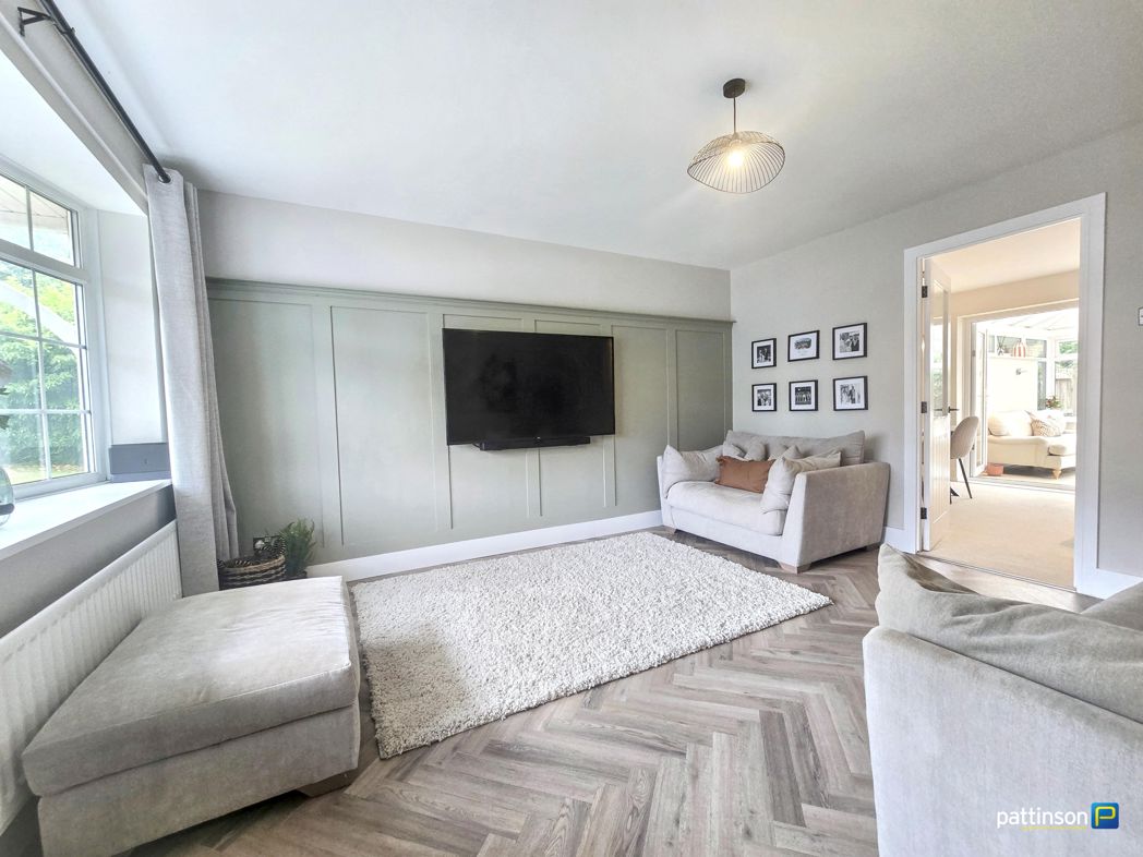 Property image 3 of 21