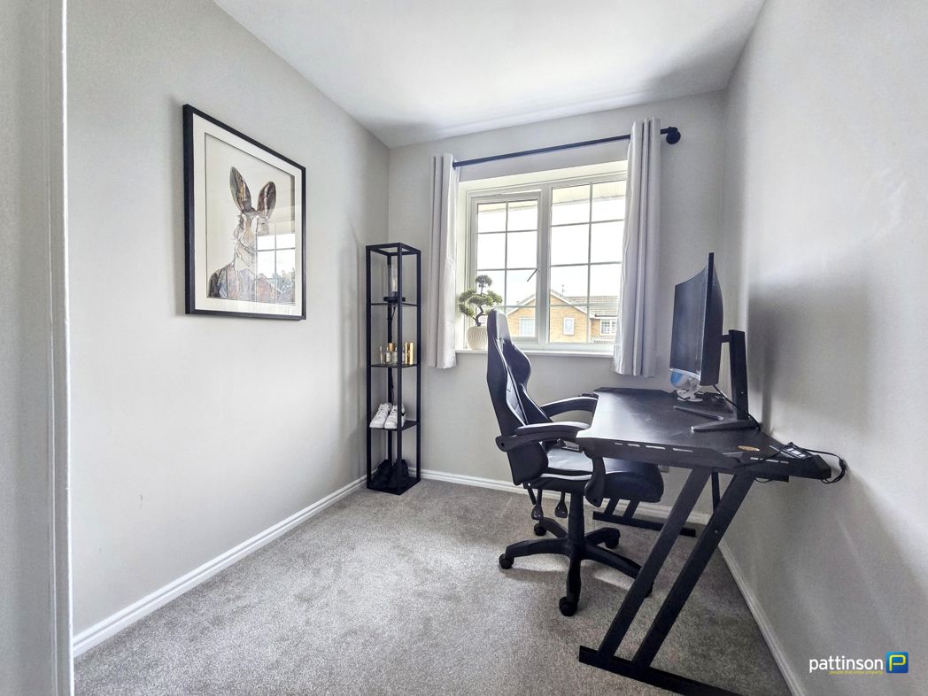 Property image 14 of 21