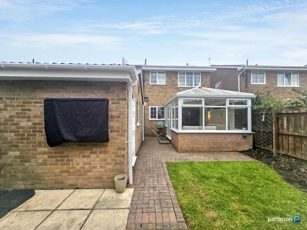 Property image 17 of 21