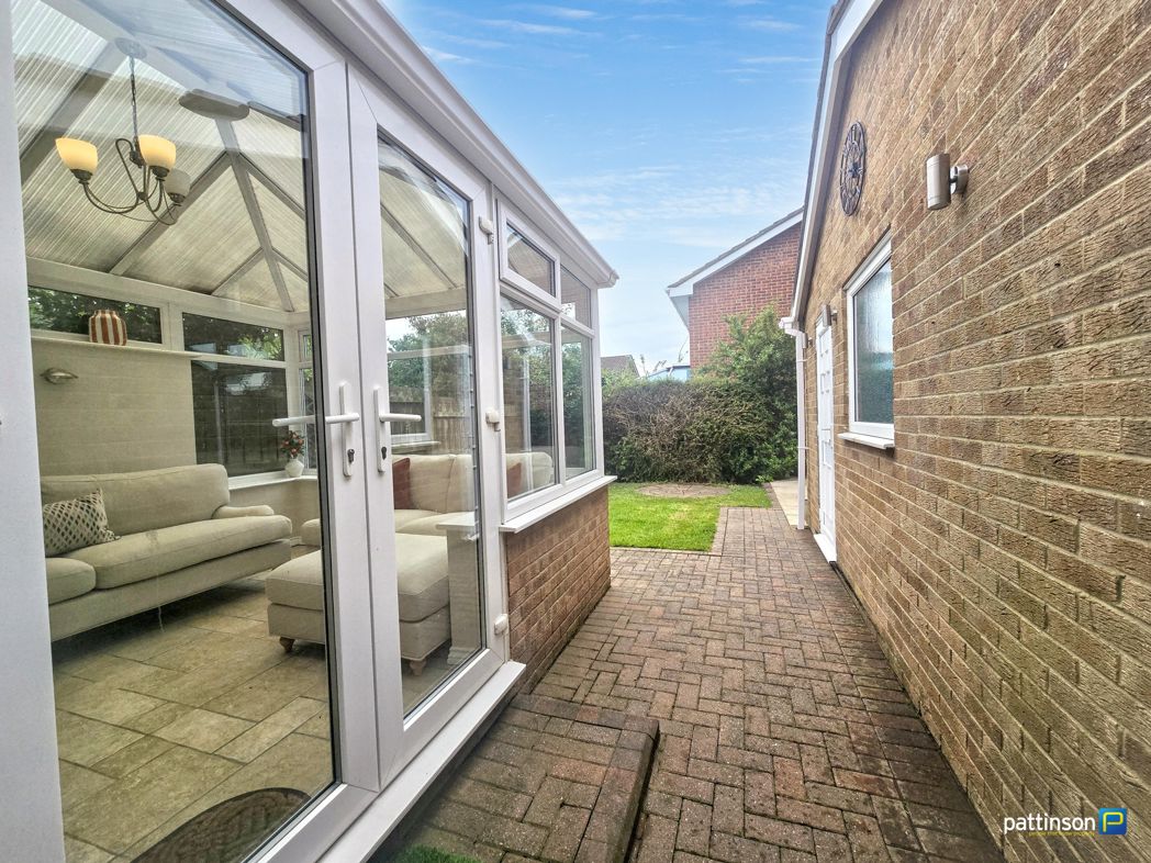 Property image 18 of 21