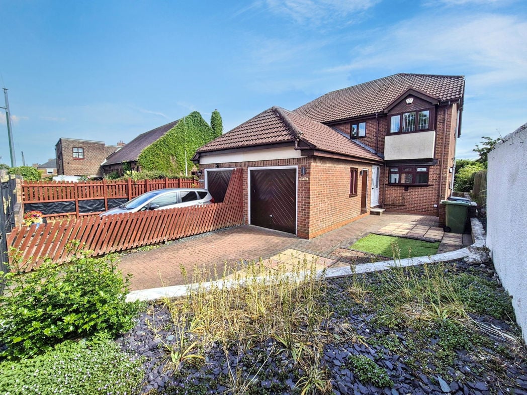 Property image 1 of 22