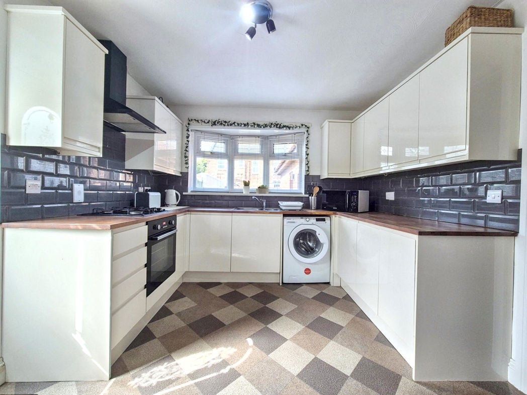 Property image 3 of 22
