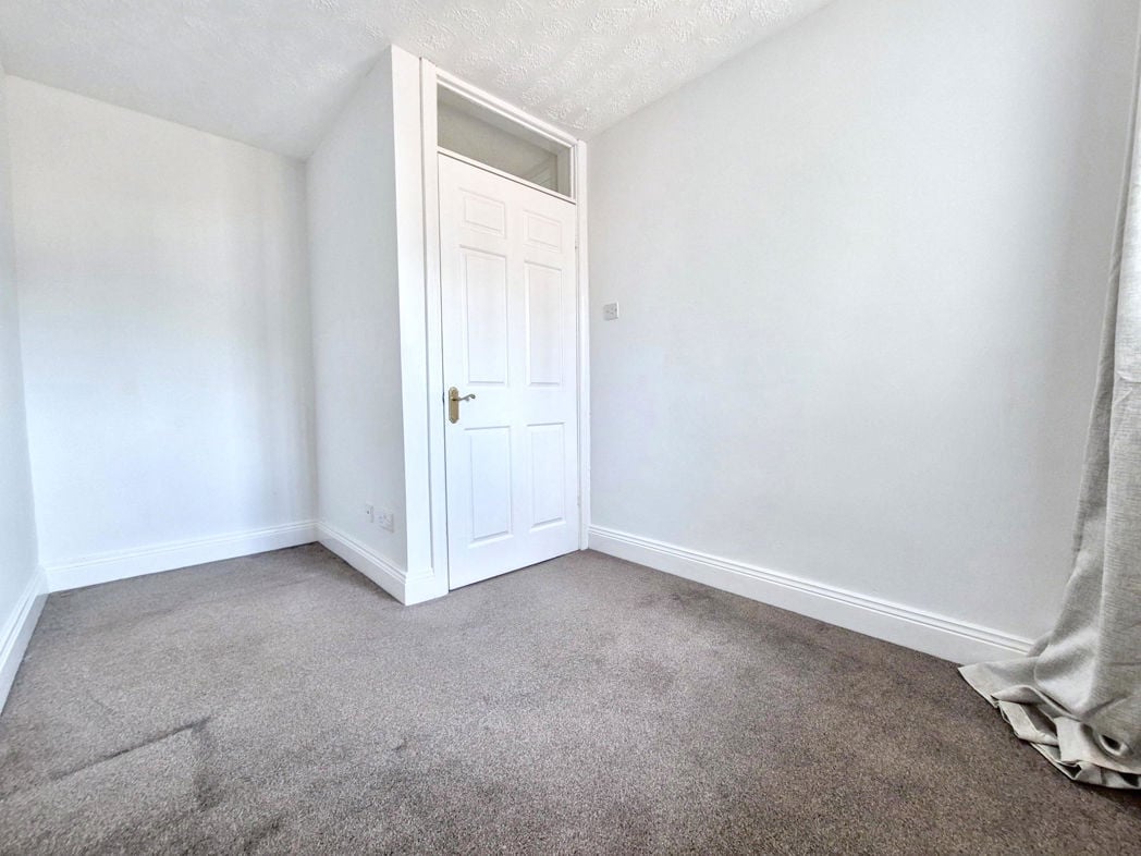 Property image 17 of 22